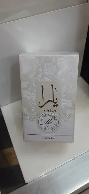Yara White Moi Eau De Parfum