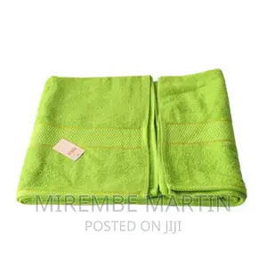 Bath Pure Cotton Towel- Lime Green