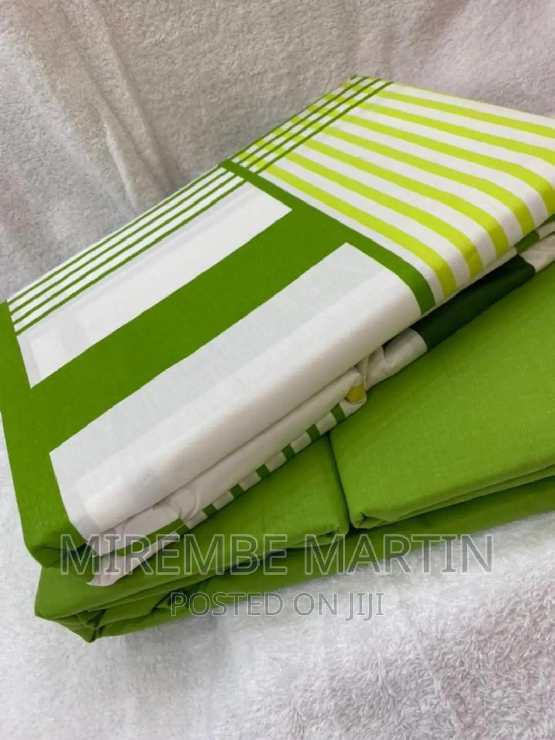 6*6 Bedsheets With Pillowcases-Multicolor