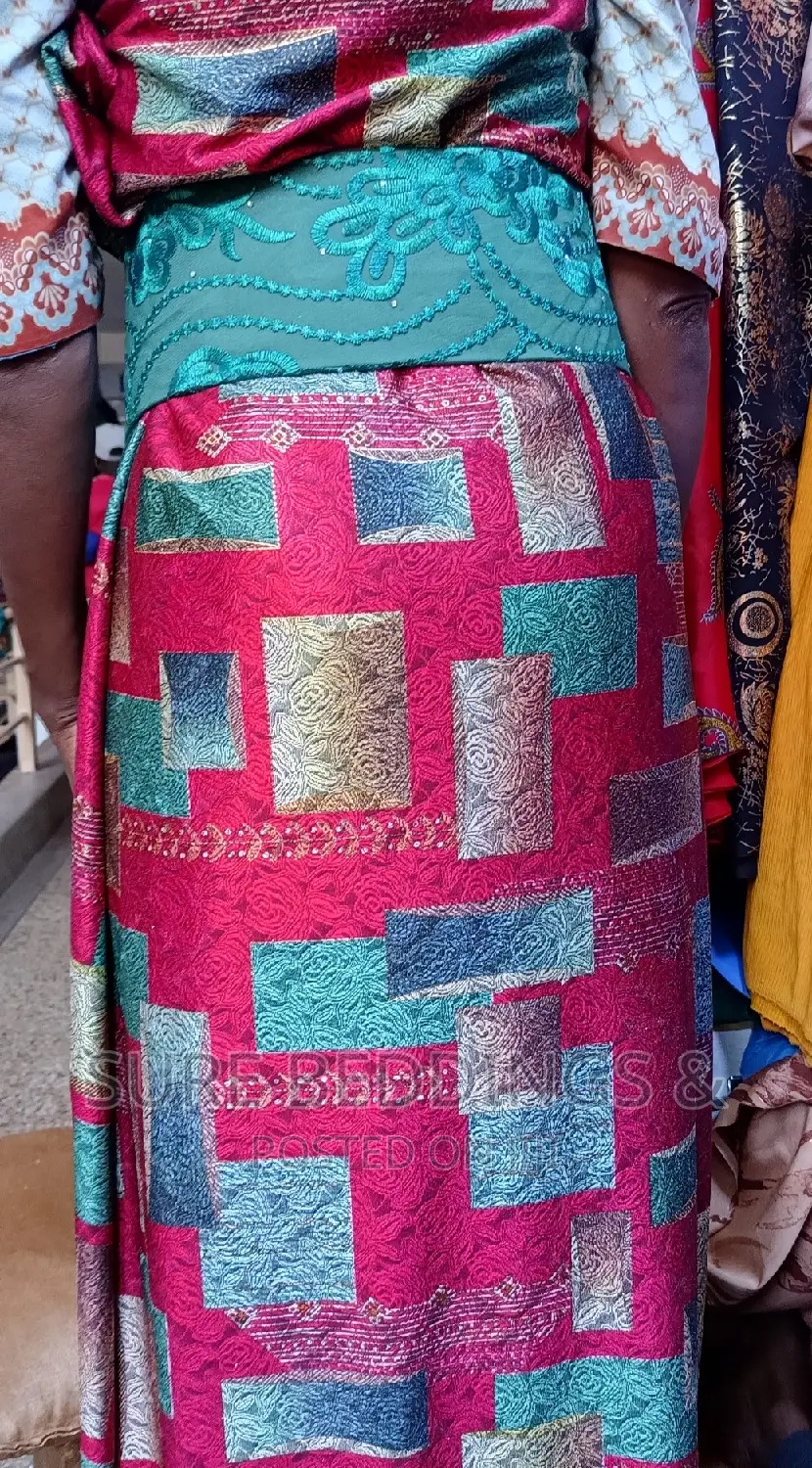 Modern Gomesi