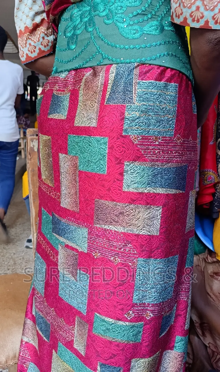Modern Gomesi