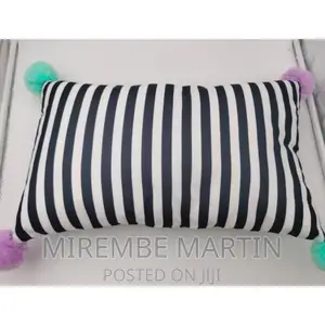 12 X 20in Canvas Pillow – Striped