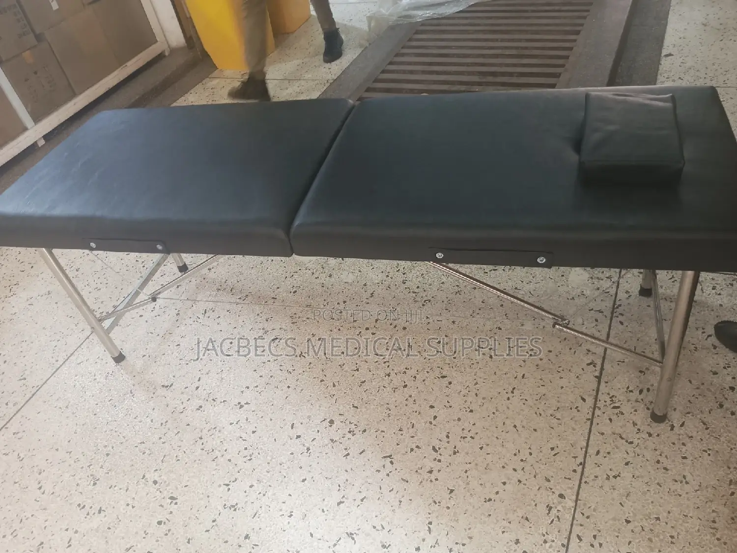 Stainless Massage Bed