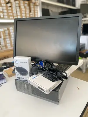 Desktop Computer Dell 4GB Intel Core i3 HDD 500GB