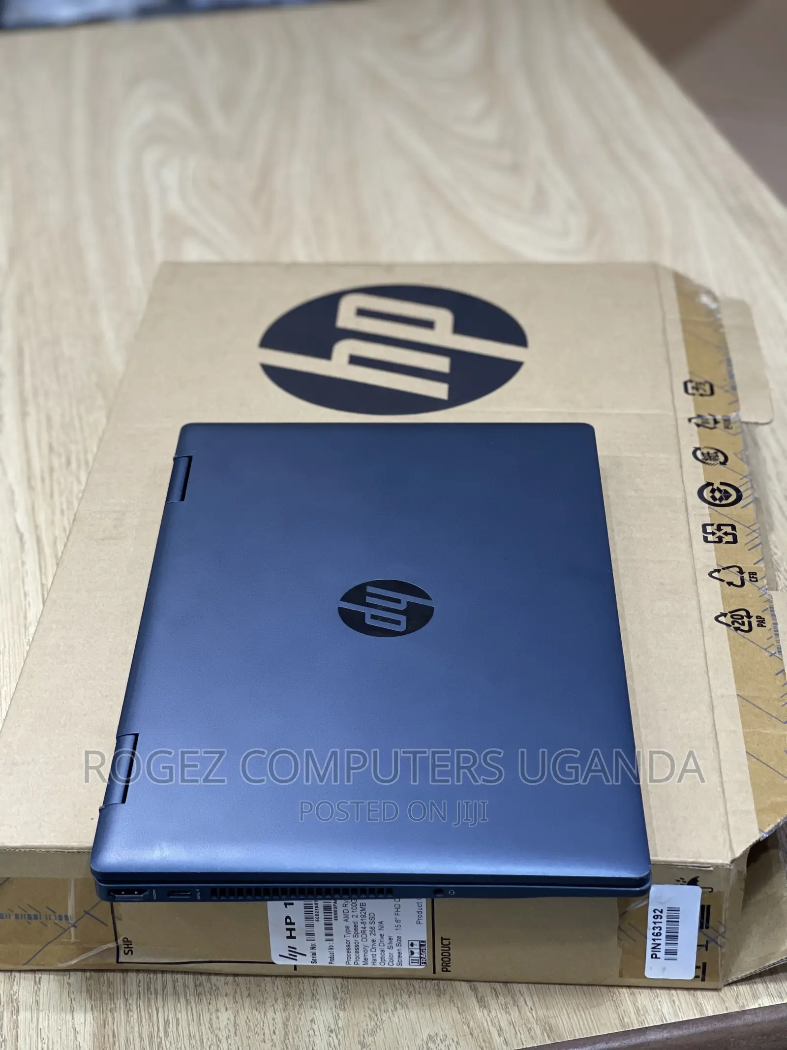 New Laptop HP Pavilion 13 X360 8GB Intel Core I7 SSD 512GB