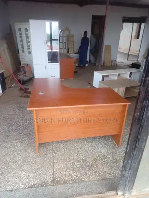 Excellent Office Table 120 by 120 by 50cm
