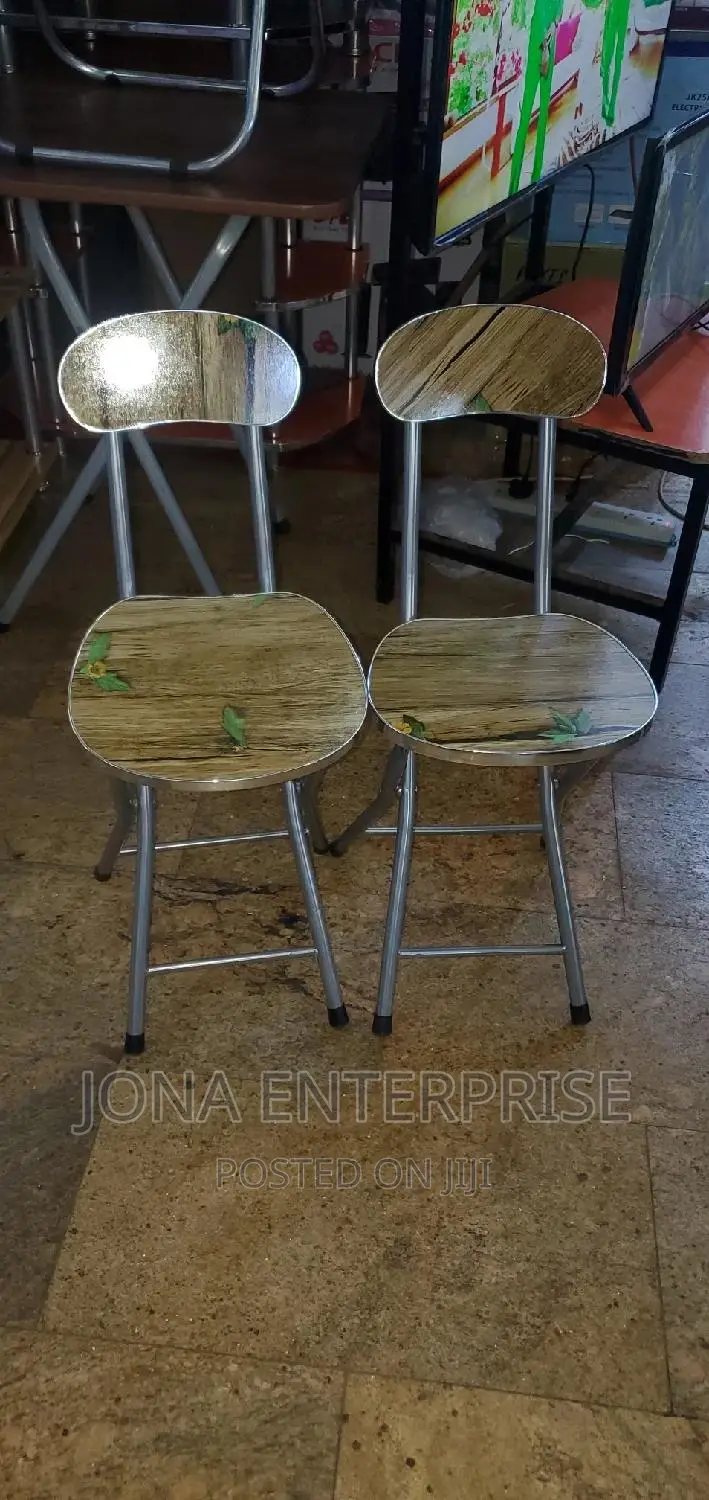 Foldable Chairs