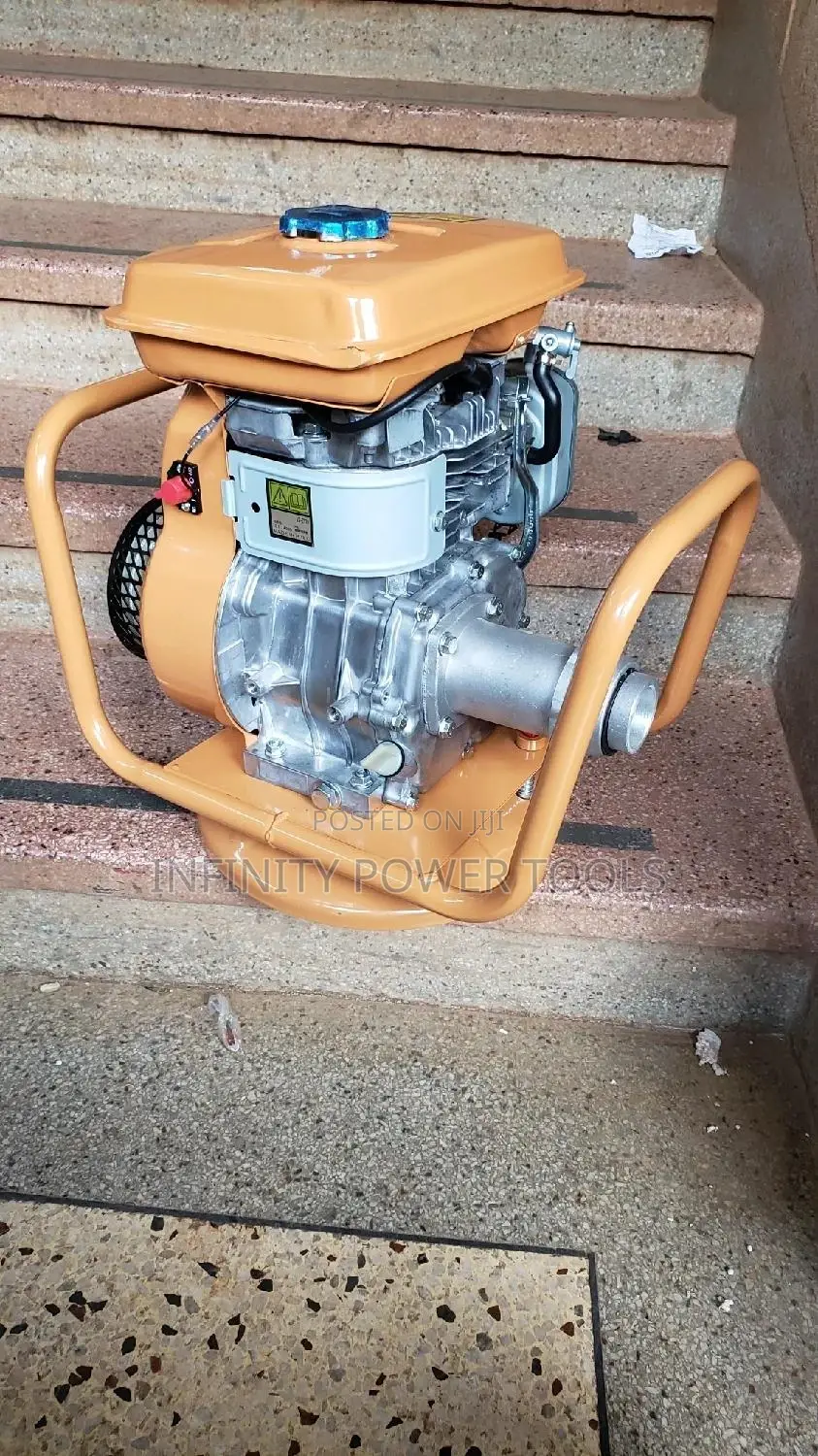 Gasoline Concrete Vibrator