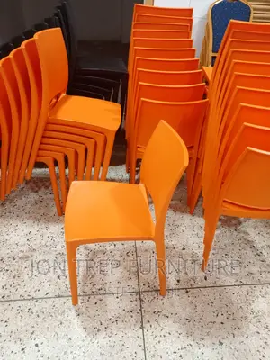 Plastic Restaurant Chair Portable