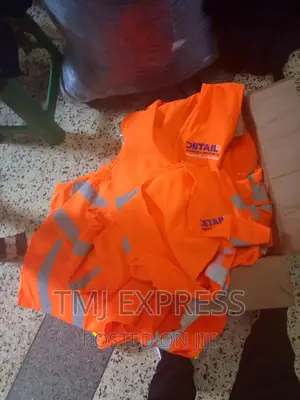 Reflective Vests With Pockets