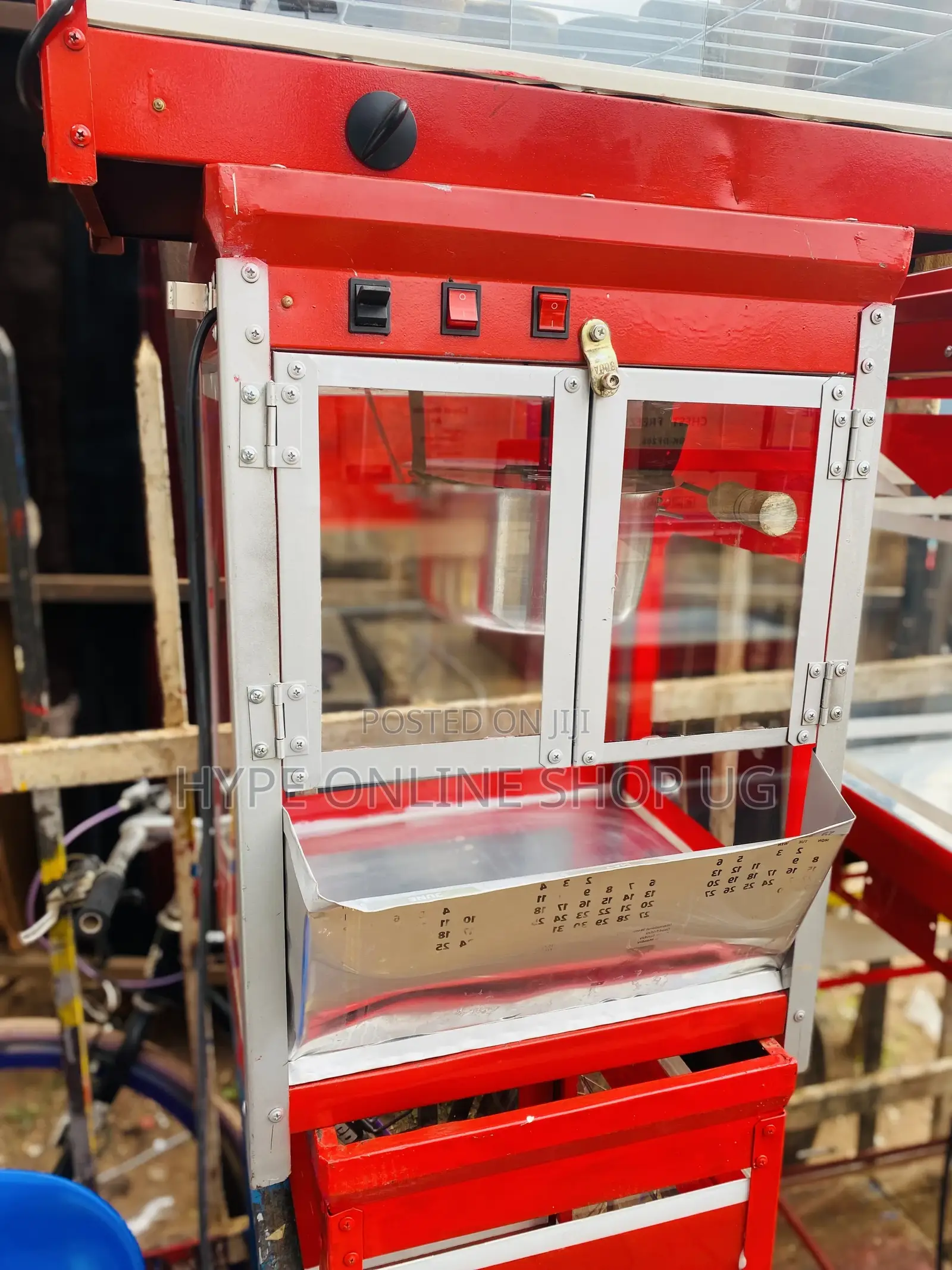 Modern Popcorns Machine