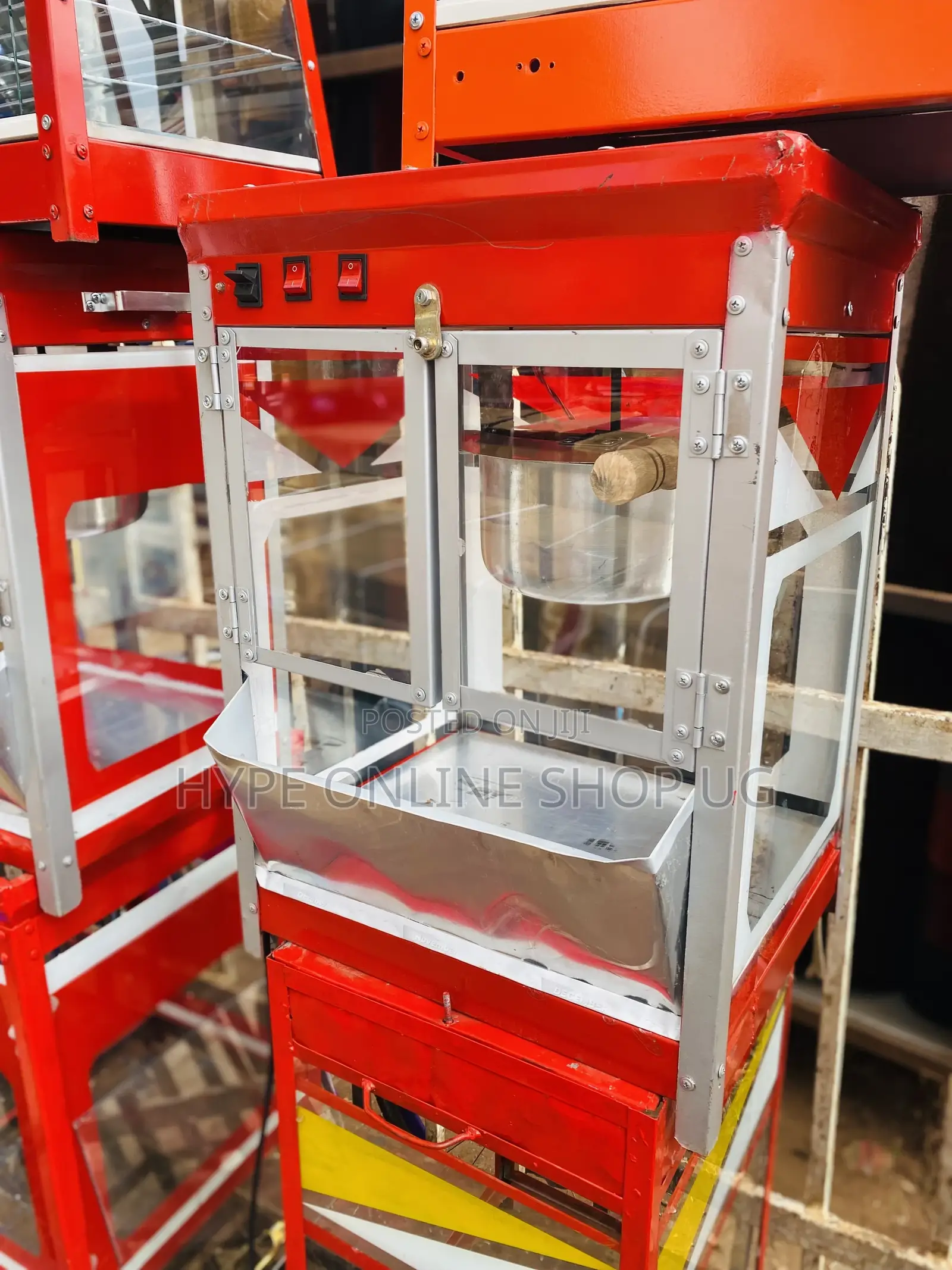 Modern Popcorns Machine