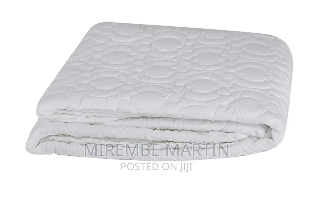 6*6 Mattress Protector- White