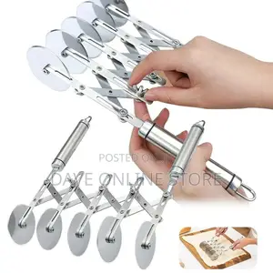Adjustable Pizza Knife Slicer Divider