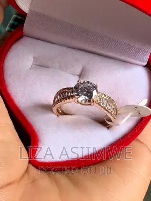 Engagement Rings Available in Size 19 (9)