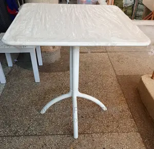 Bar and Restaurant Table