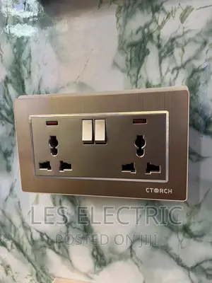 Gold Double Sockets