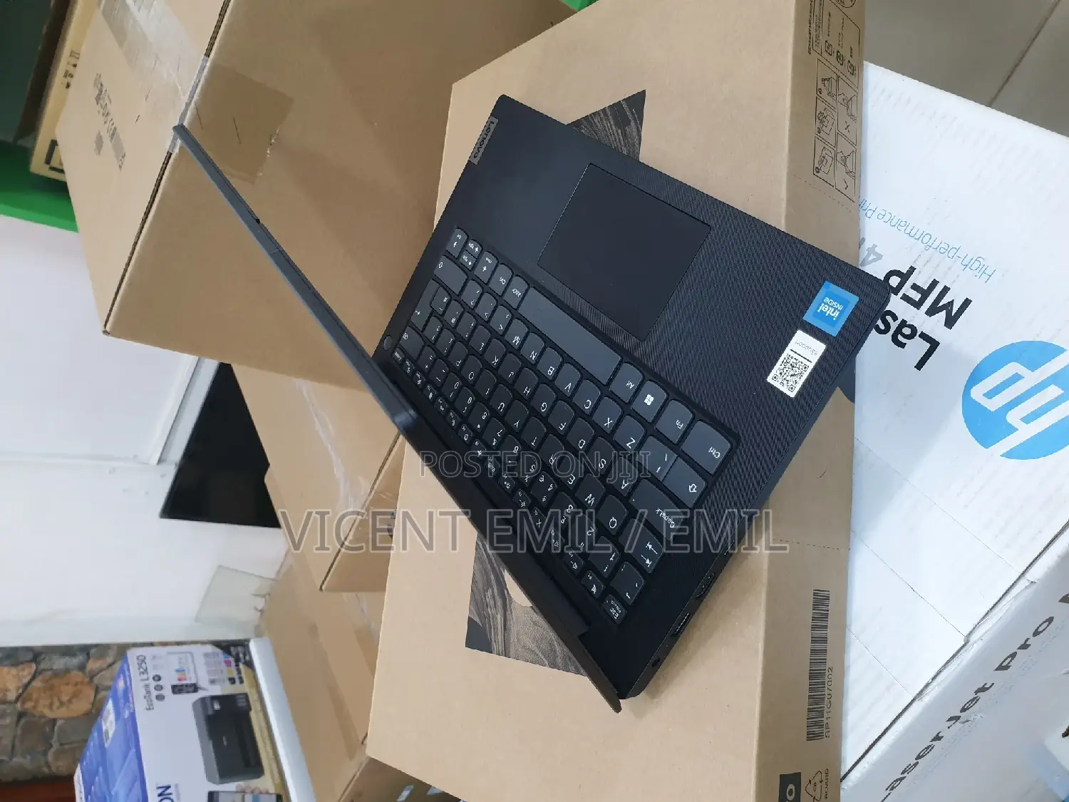 New Laptop Lenovo 8GB Intel Celeron SSD 256GB