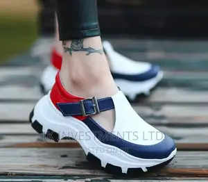Ladies Sneakers