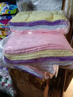 A Dozen Mixed Colors Hand Towels