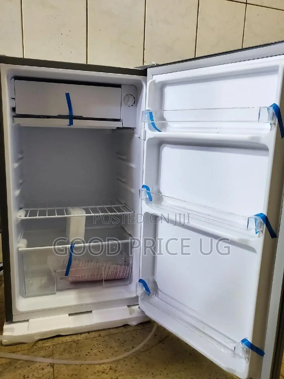 120 Litres CHIQ Single Door