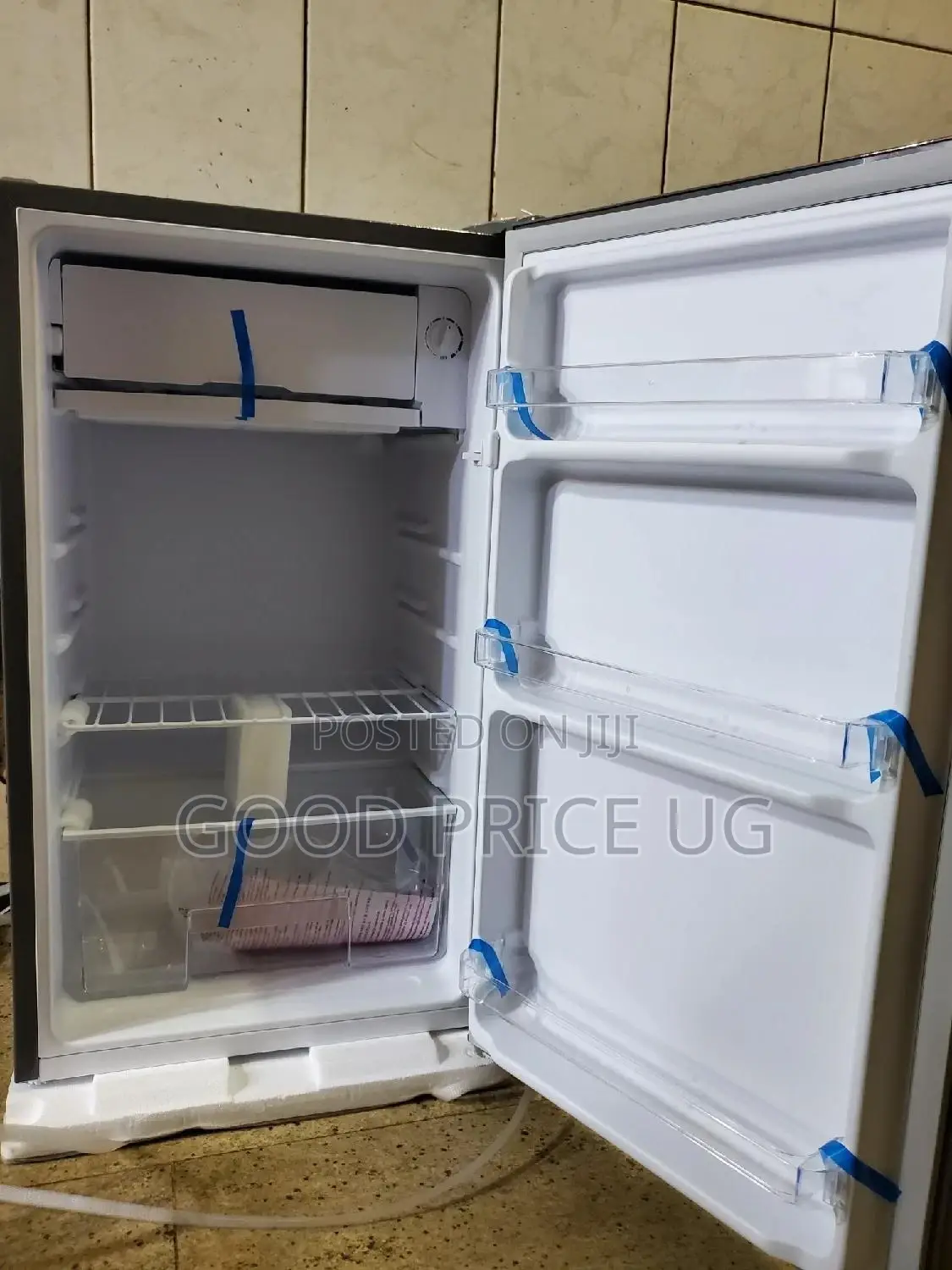 120 Litres CHIQ Single Door