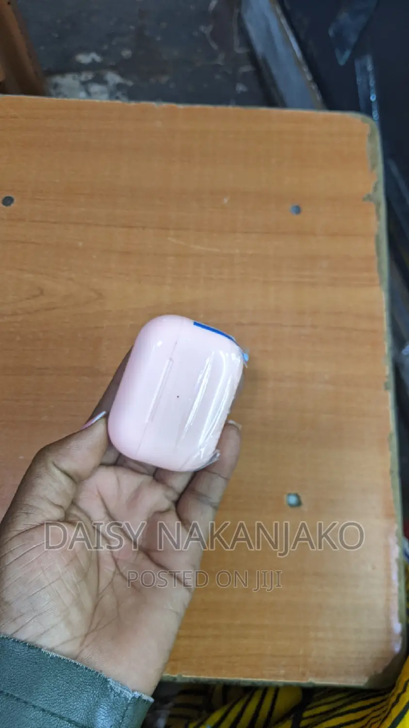 Air Pods Pro Pink