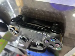 Original Uk Ps4 Controllers