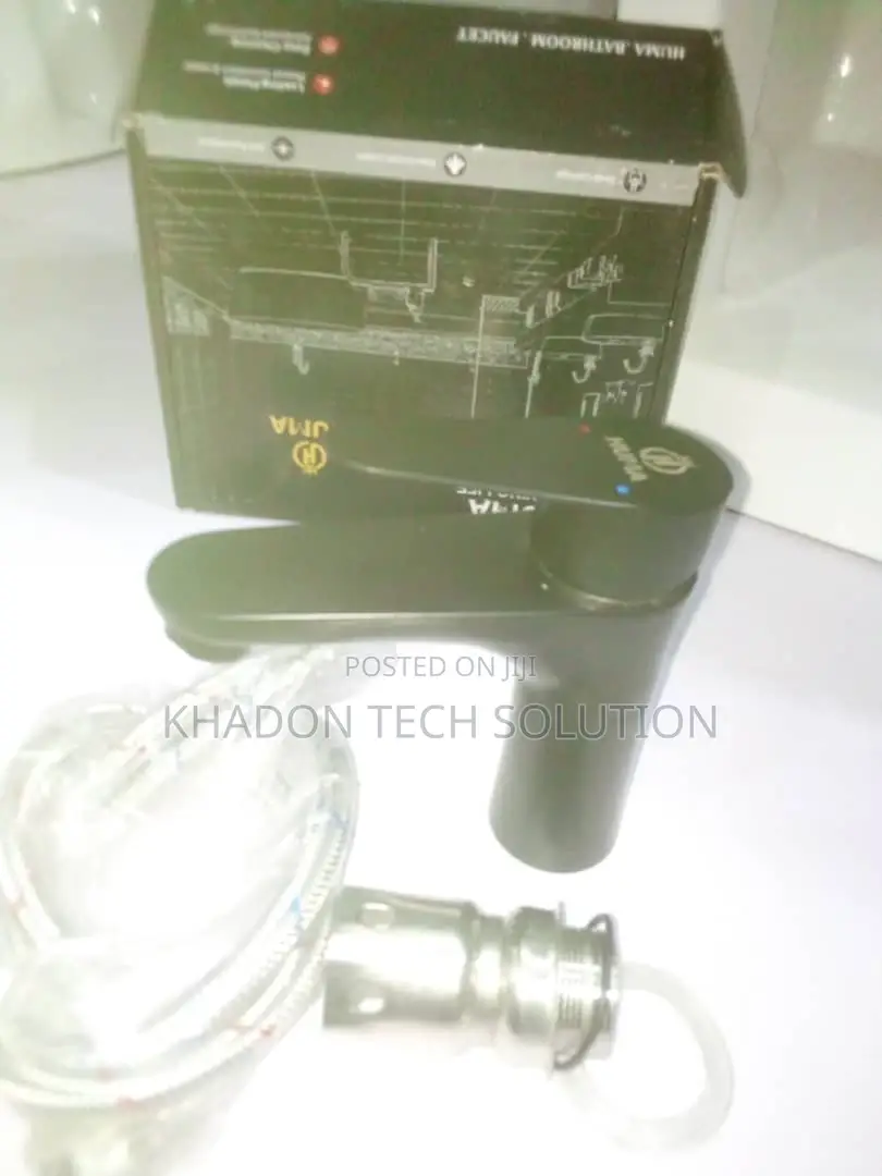 Huma Black Basin Mixer