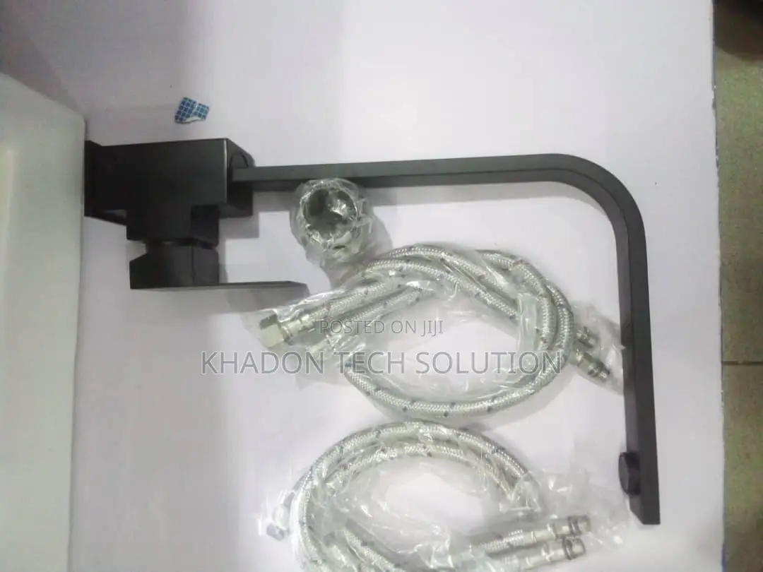 Huma Black Kitchen Mixer