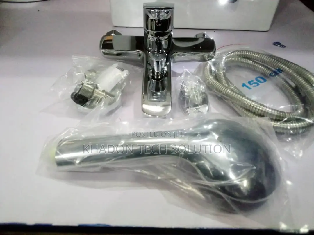 Brill Bath Mixer