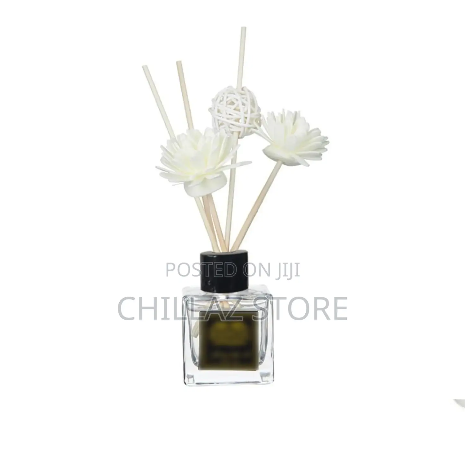 Aromatherapy Reed Diffuser With Sticks.