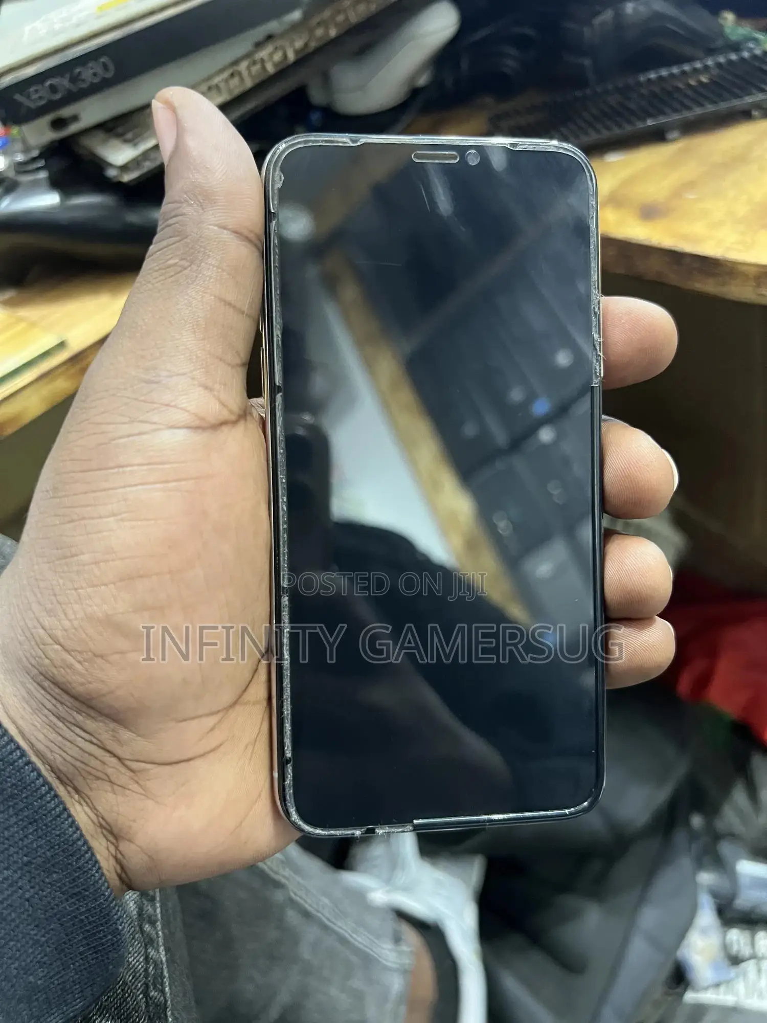 Apple iPhone X 64 GB White