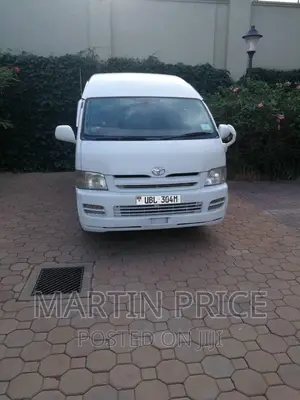 Toyota Hiace Drone High Roof for Hire