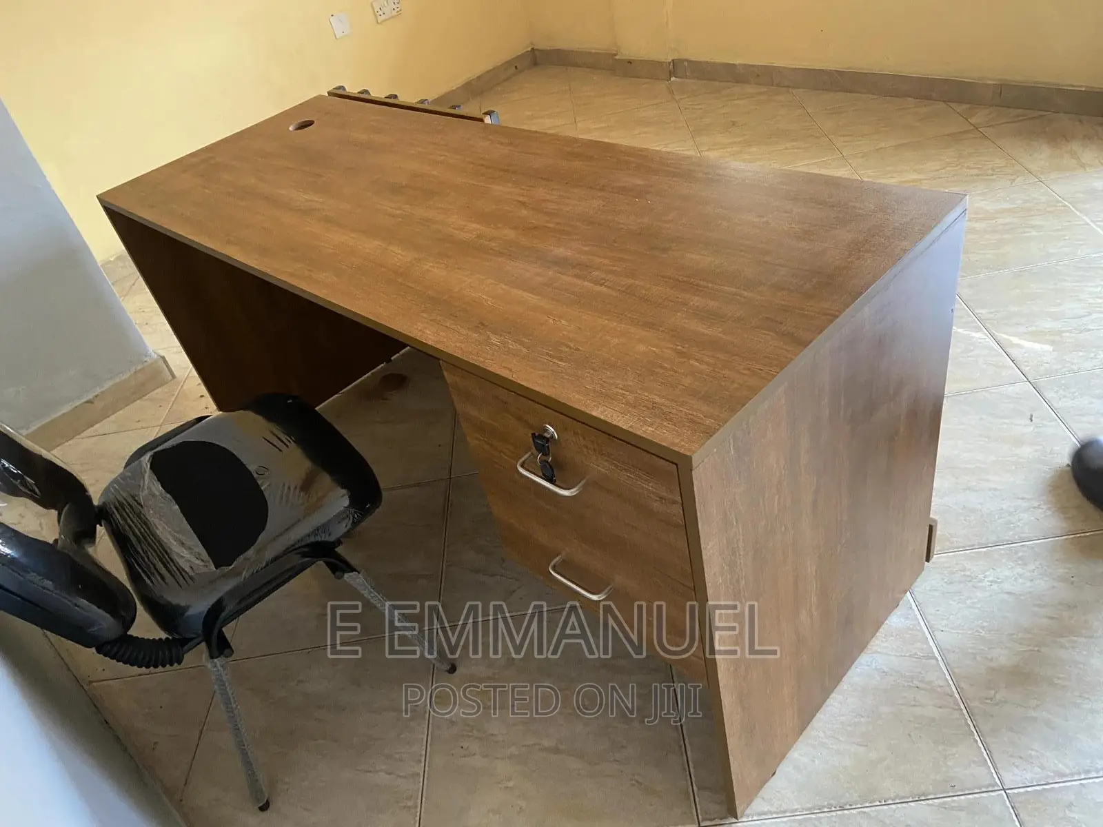 Modern Office Desks