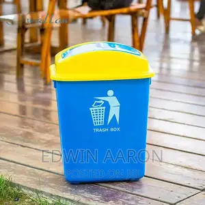 Plastic Swing Dustbin With Lid 30L