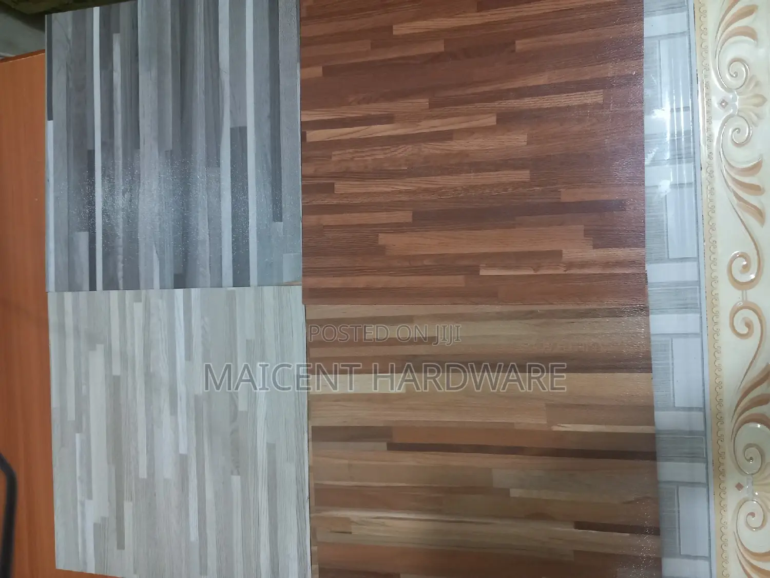PVC TILES Made in Chain