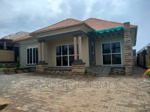 Furnished 4bdrm House in Kitende, Ssabagabo-Makindye for sale