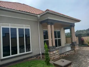 Furnished 4bdrm Bungalow in Kitende Sekiwungu, Ssabagabo-Makindye