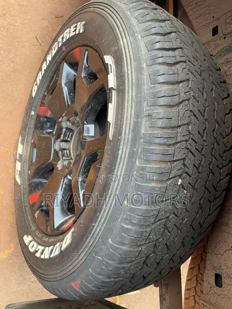Toyota Hilux 2019 Silver