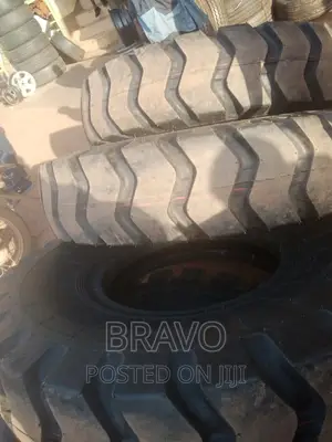 1400. 24 Tractor Tyres With 28ply.