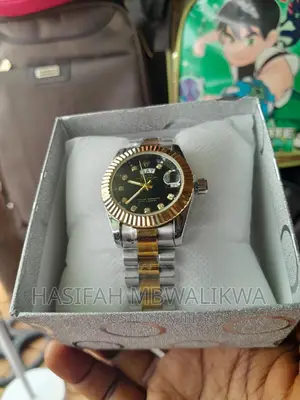 Gold-Silver Rolex Ladies Watch With a Gift Box