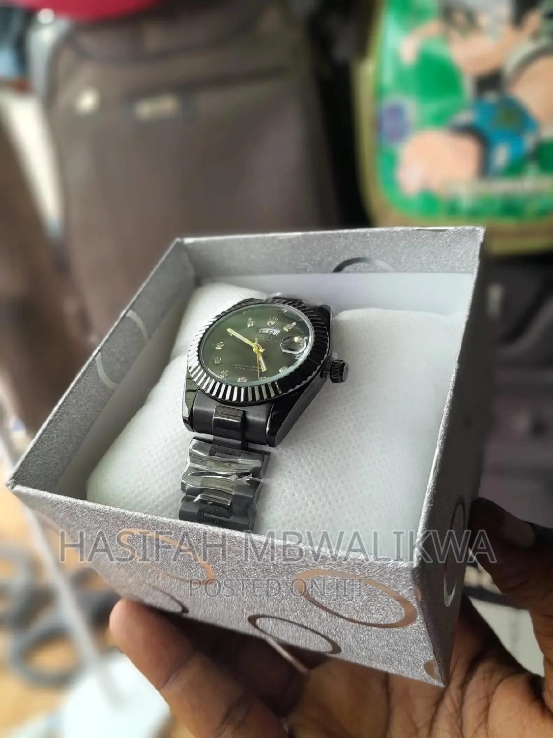Black Rolex Ladies Watch With a Gift Box