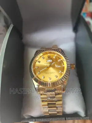 Golden Rolex Men's Watch With a Gift Box
