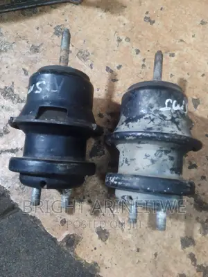 Engine Mountings for Subaru Legacy and Outback Model 2010