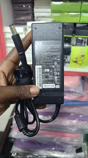 Hp Laptop Adapter/ Charger/Hp Big Pin Adapter/Laptop Charger