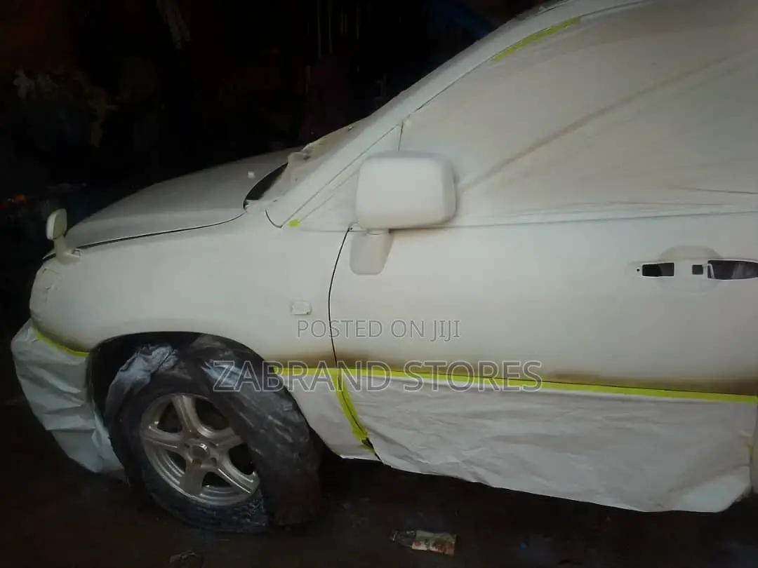 We Spray Accidental Vehicles in All Sizes