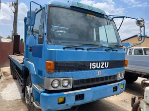 Isuzu Low Bed