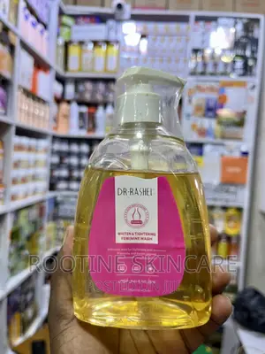 Dr Rashel Whiten Tightening Feminine Wash