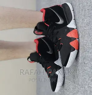 Original Nike Kyrie 4 Point Bricks Basketball Sneaker
